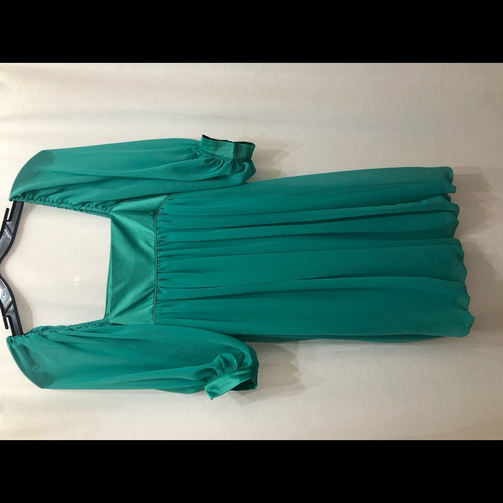 Green bubble dress